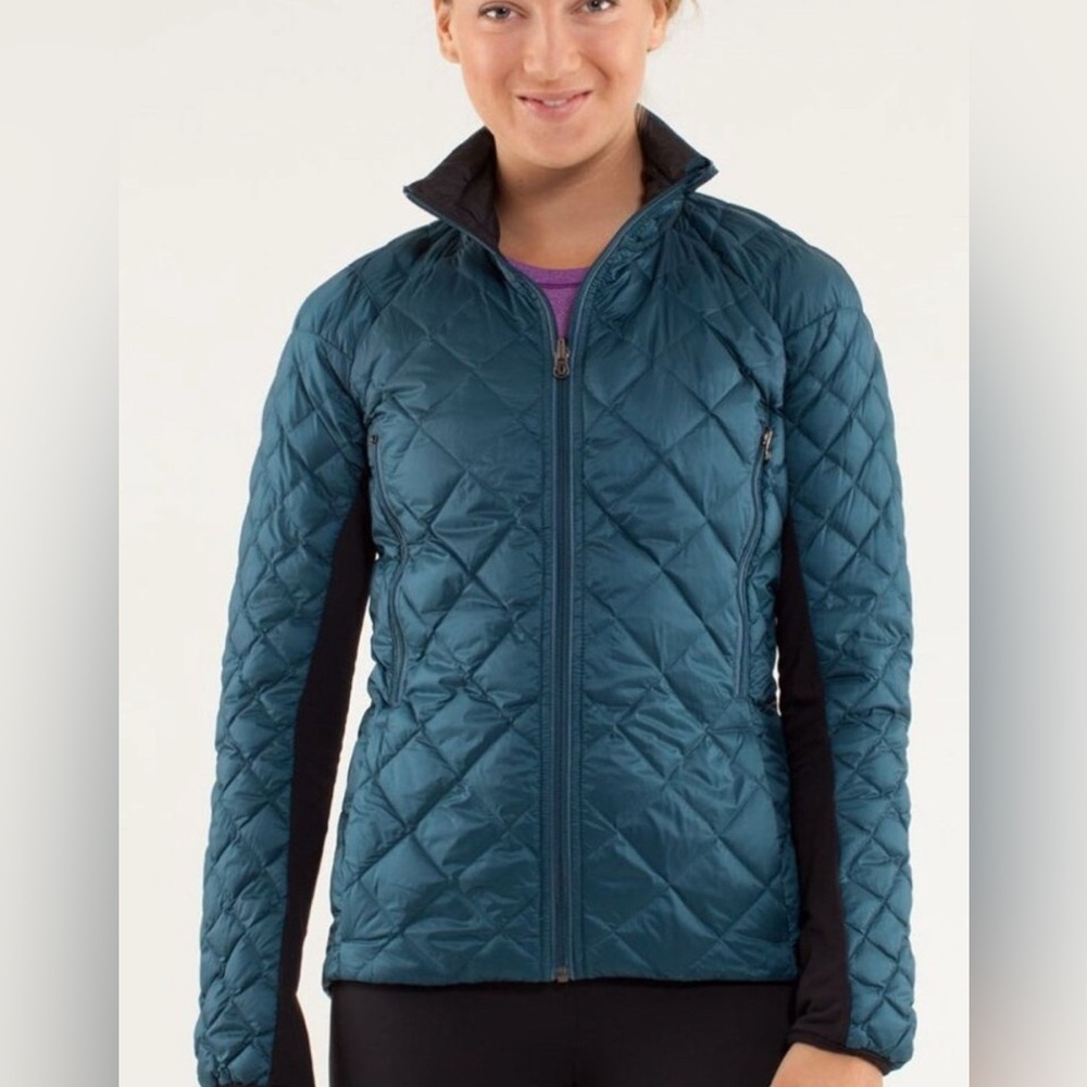lululemon athletica Teal Quilted Puffer Reversible Run Jacket. - Picture 2 of 13